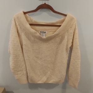 Beautiful angora/lambswool top